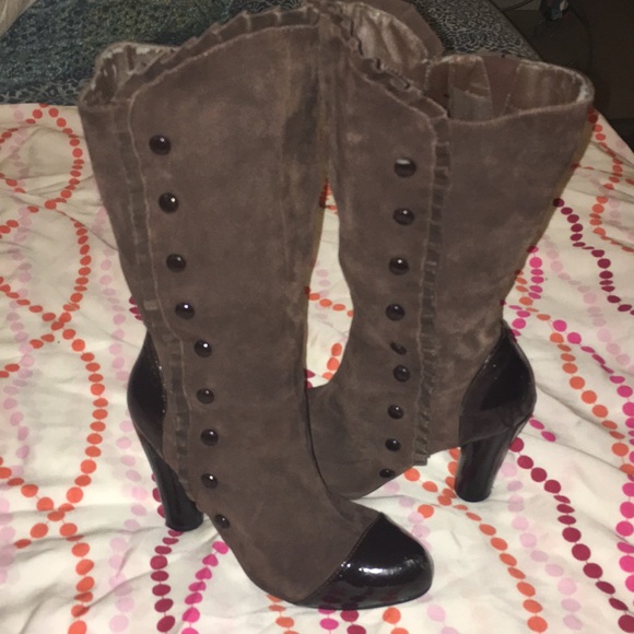 vintage inspired boots